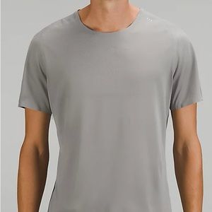 NWT Lululemon fast and free breathe shirt